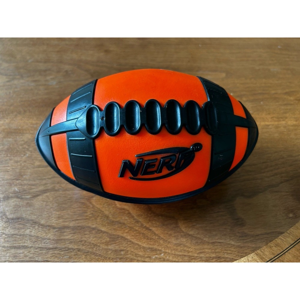NERF Football All Weather Blitz Hasbro 2005 rubber grip 9" Orange and Black Foam